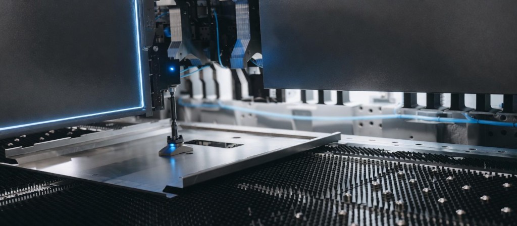 YAWEI CNC Panel Bender