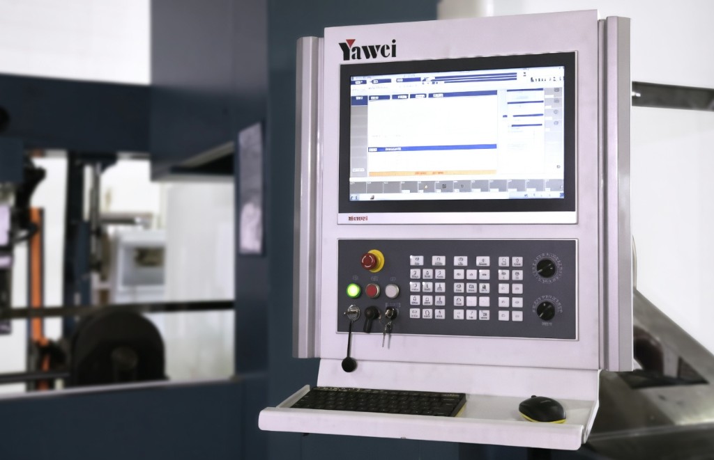Siemens CNC Steuerung der YLP Serie